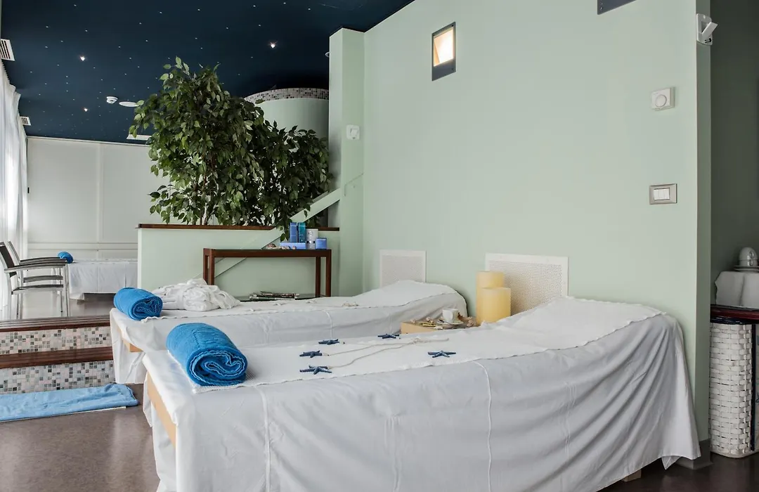 Grand Hotel Astoria-1
